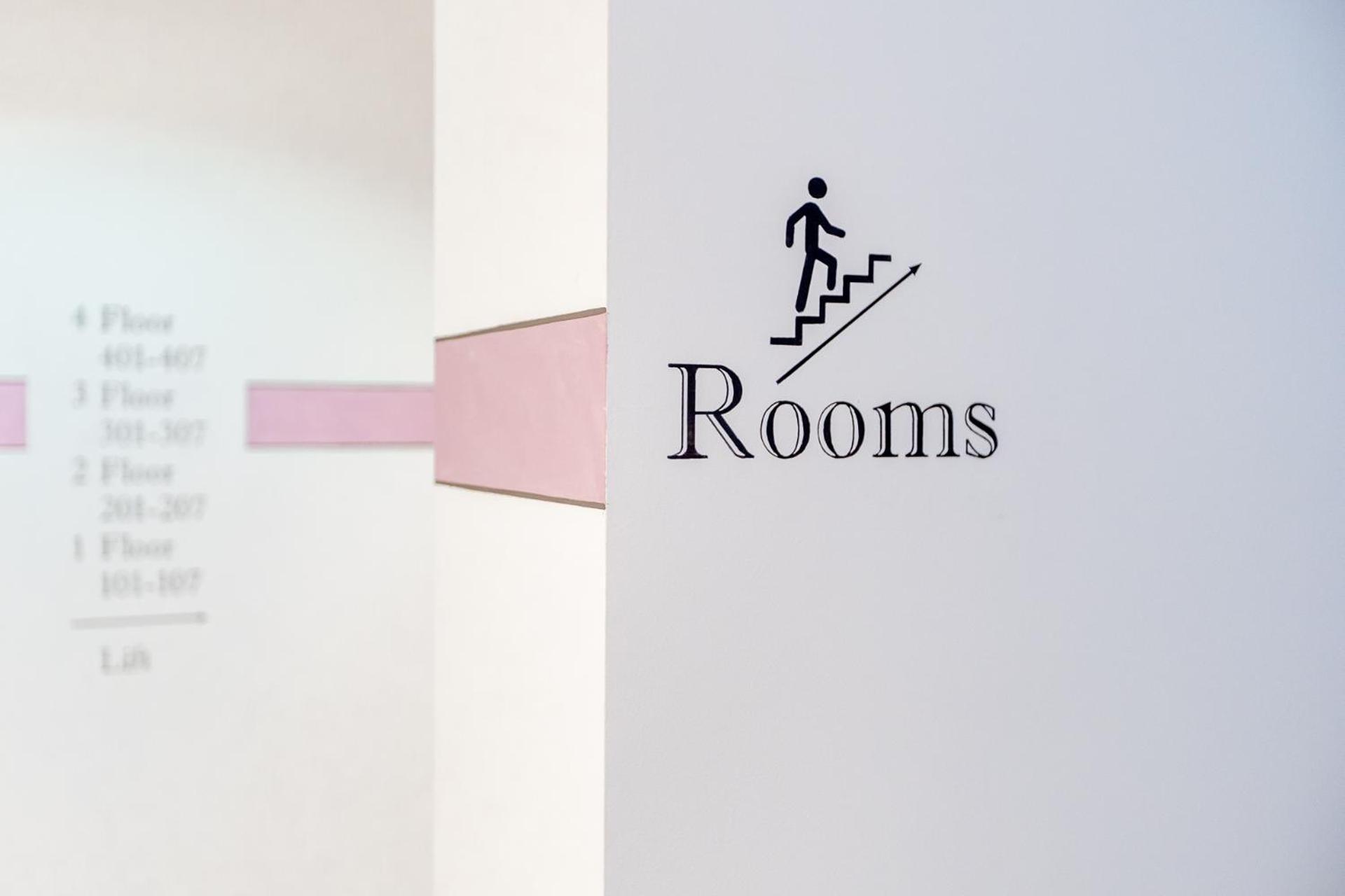 Miralago Locarno Easy Rooms Muralto Bagian luar foto