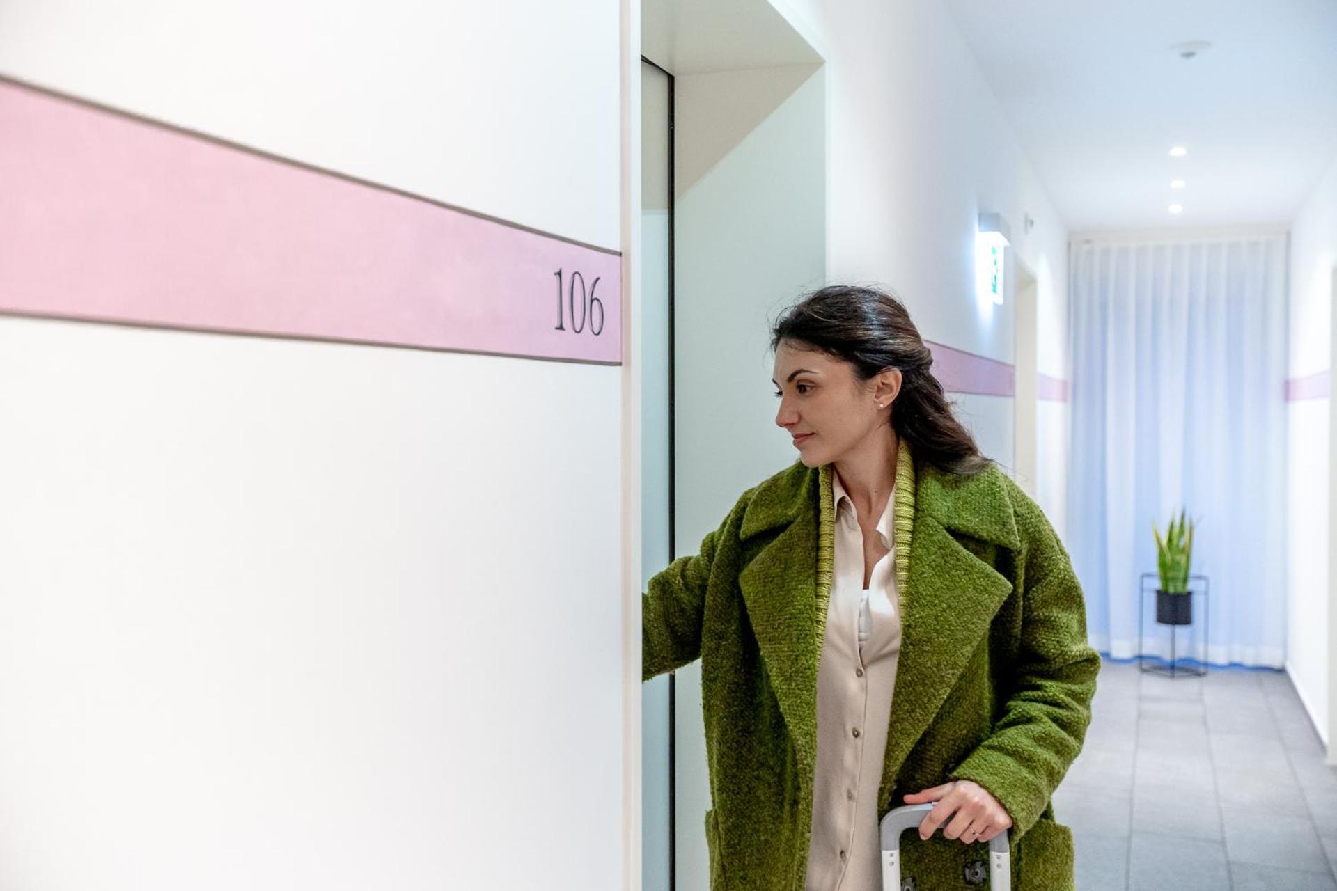 Miralago Locarno Easy Rooms Muralto Bagian luar foto